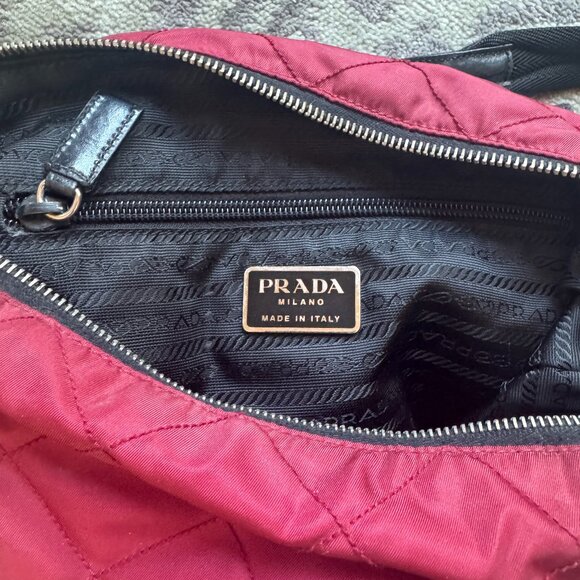 Vintage Prada Nylon Quilted Shoulder/Tote - Picture 9 of 16